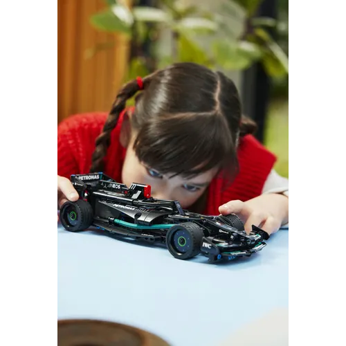 LEGO TECHNIC MERCEDES-AMG F1 W14 E PERFORMANCE...