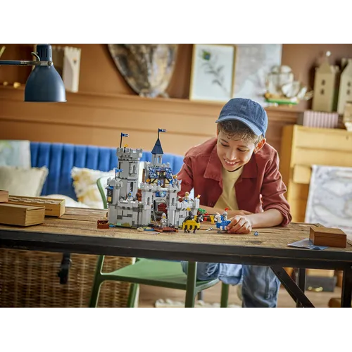 LEGO CREATOR CASTELLO DEL CAVALIERE MEDIEVALE 3...