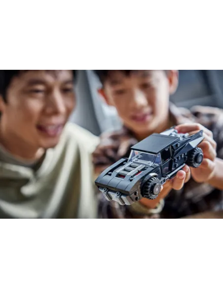 BATMOBILE DI BATMAN SUPER HEROES (76332)