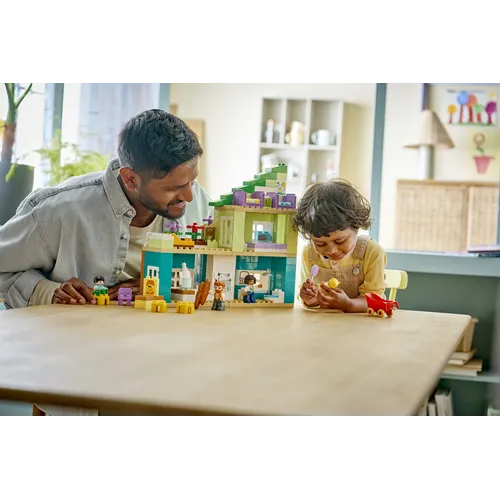 CASA FAMILIARE MODERNA CON PERSONAGGI-DUPLO...