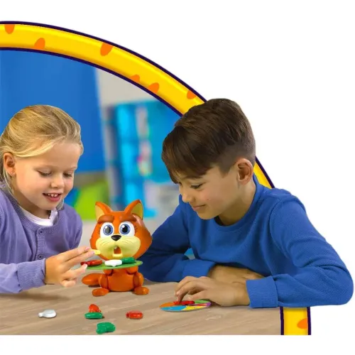 Bambini che giocano a Ciccio Pasticcio