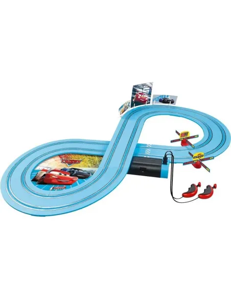 Pista Cars Power Duell montata a forma di otto