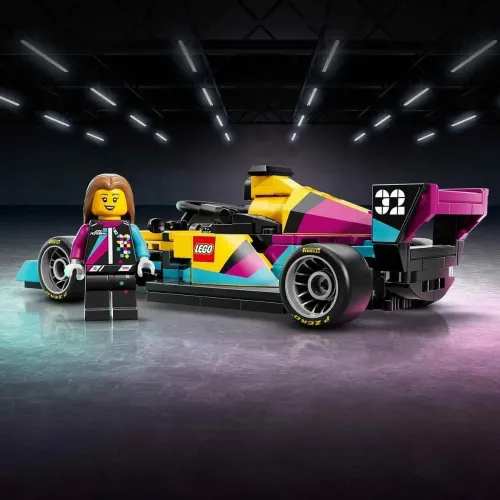 LEGO F1 Academy minifigure della pilota