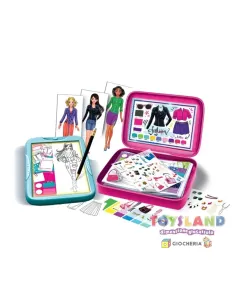 FASHION DESIGNER (18715) 2