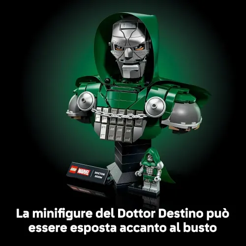 LEGO busto del Dottor Destino esposto