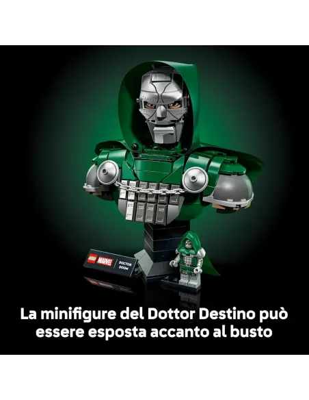 LEGO busto del Dottor Destino esposto