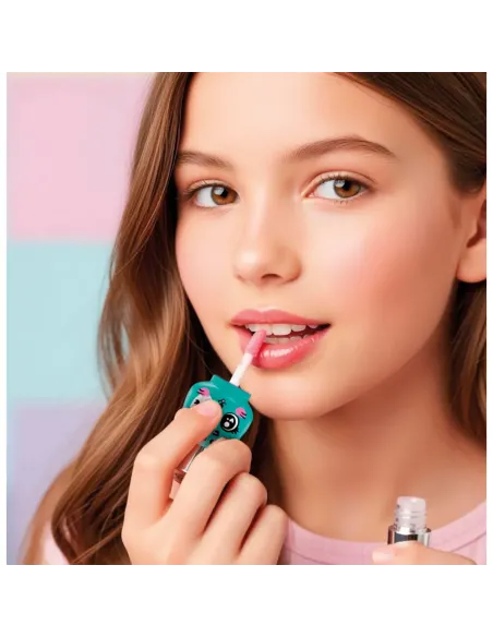 Clementoni Crazy Chic Beauty Doll Lucy Lips bambola con lucidalabbra e rossetto