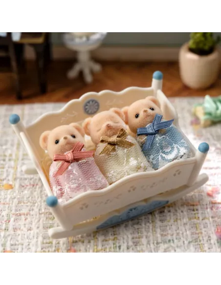 SYLVANIAN FAMILIES TRIGEMINI ORSO BISCOTTO CON CULLA (5866)