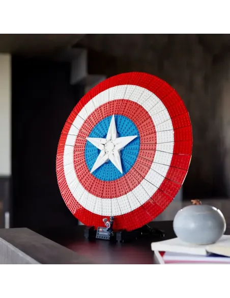 LEGO Marvel Super Heroes 76262 Marvel Scudo di Captain America, Kit di Costruzione Avengers per Adulti con Minifigure, Targhetta