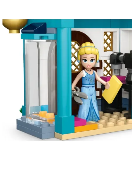 LEGO Disney Princess 43246 l'Avventura al Mercato Principesse Disney, Giochi Bambini 6+, Città da Costruire e 4 Mini Bamboline