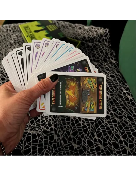 ZOMBIE KITTENS (8628)