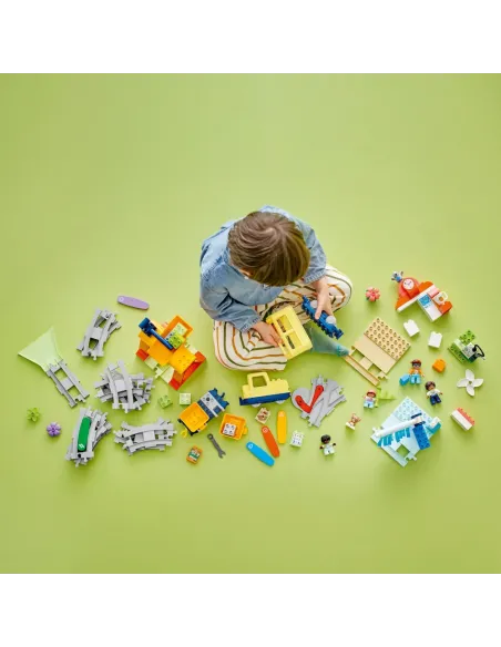 LEGO DUPLO 10428 Grande Treno Comunitario Interattivo, Giochi per Bambini e Bambine 3+ con Treno Push&Go, Regali Educativi