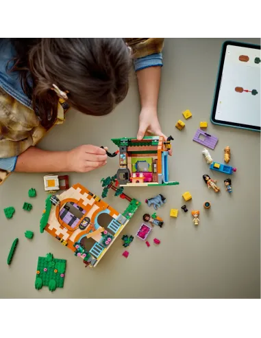 LEGO Friends 42654 Ranch e Scuderia dei Pony...