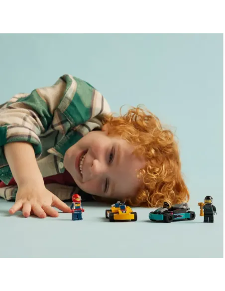 LEGO City 60400 Go-Kart e Piloti, Modellini da Costruire di Mini Go Kart da Corsa, Veicoli Giocattolo per Bambini di 5+ Anni