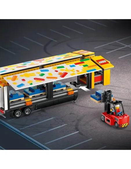 LEGO City 60440 Camion per le Consegne Giallo, Giocattolo con Rimorchio e Carrello Elevatore da Costruire, Giochi Bambini 8+