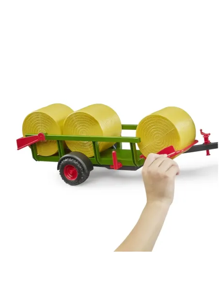 RIMORCHIO CON 3 BALLE FIENO (2204)