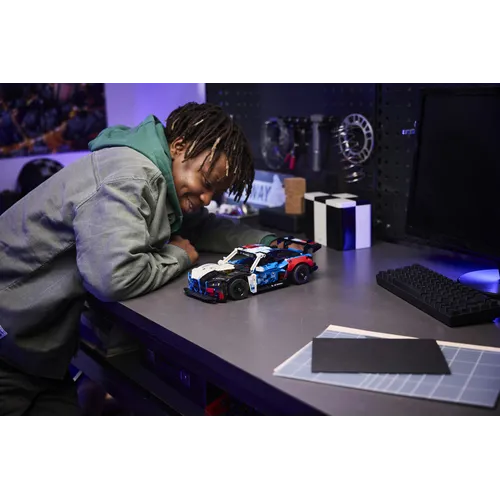 LEGO Technic Auto da corsa BMW M4 GT3 EVO