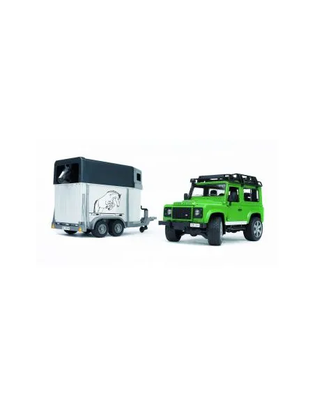 LAND ROVER DEFENDER CON RIMORCHIO PER TRASPORTO CAVALLI CON CAVALLO INCLUSO.