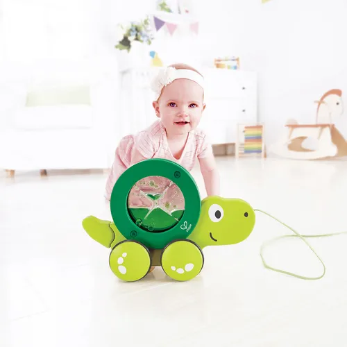 Hape E0354 giocattolo trainabile
