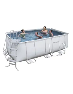 A Forged Tool 08321295 piscina fuori terra Piscina con...