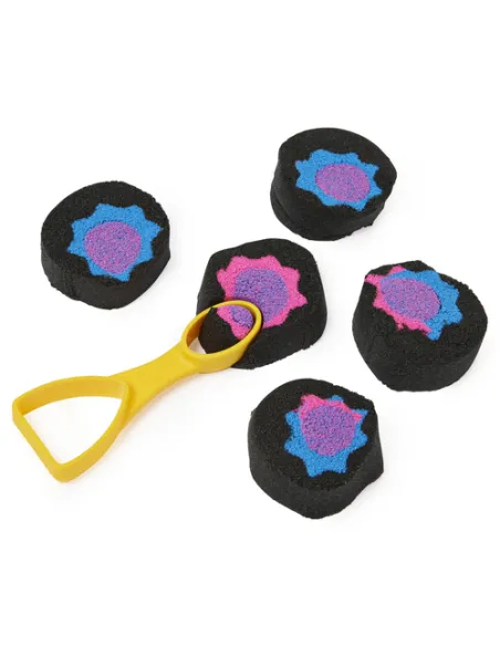 Kinetic Sand |Set Slice N' Surprise | Sabbia cinetica 380gr | Sabbia magica | Sabbia colorata nera, rosa e blu | 7 accessori e s