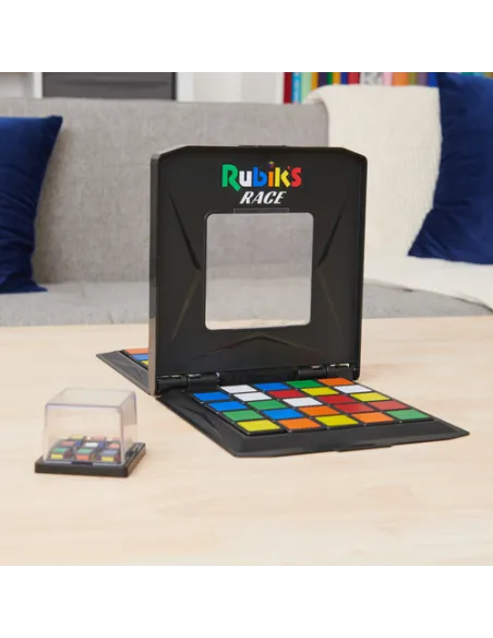 Rubik’s Sfida , classico gioco da tavola di sequenza veloce e di strategia, sfida uno contro uno per due giocatori