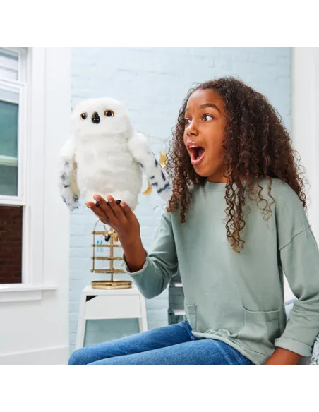 Wizarding World | Civetta Edvige interattiva di Harry Potter | 15 suoni e movimenti | Reagisce al tatto e alla voce | Peluche in