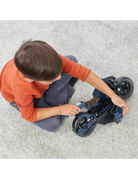 DC Comics , Veicolo Batman Adventures 2 in 1, Batcycle Trasformabile, Macchina Batman Compatibile con Tutte le Action Figure Bat