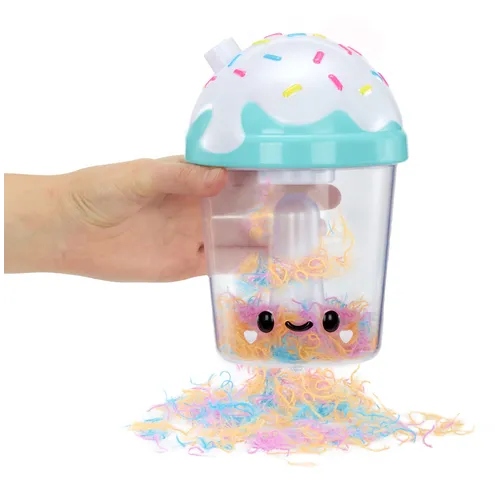 MGA Entertainment Fluffie Stuffiez Pillow Fight...