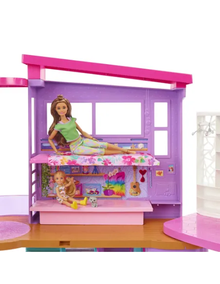 Barbie Casa di Malibu (106 cm) playset casa delle bambole con 2 piani, 6 stanze, ascensore altalena e più di 30 pezzi, Giocatto