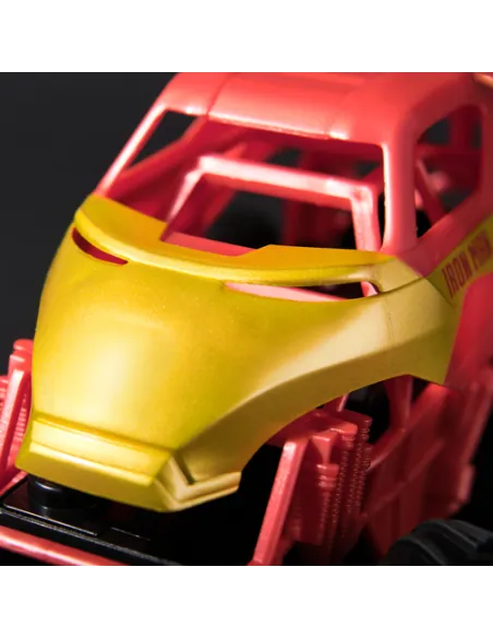 Monster Jam , Veicolo Monster Truck Marvel Iron Man RC, in Scala 1:24, Giocattoli per Bambini e Bambine, 3+ Anni
