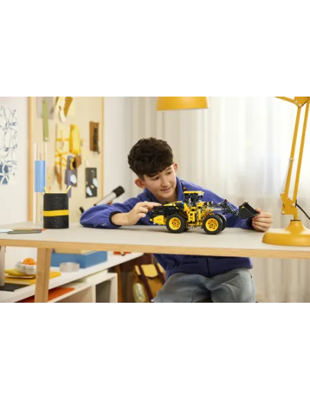 LEGO Technic 42209 Pala Gommata Volvo L120 Electric, Ruspa Giocattolo da Cantiere con Funzioni Mobili, Idea Regalo 9+ Anni
