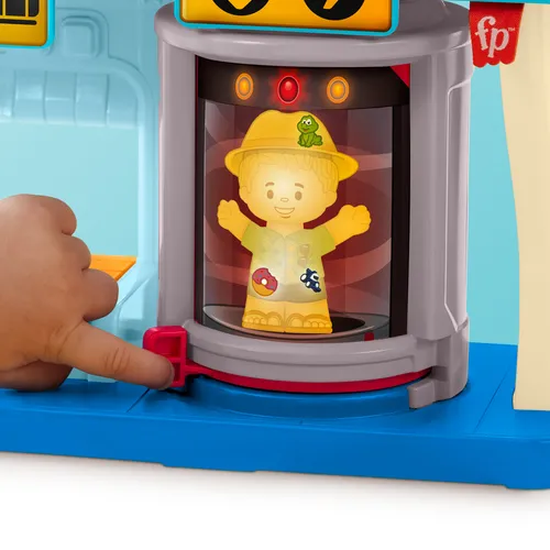 Fisher-Price Little People HTJ26 action figure...
