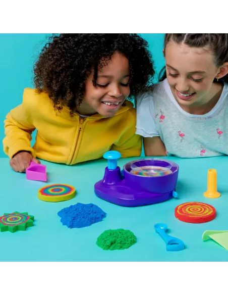 Kinetic Sand |Set Gioco Swirl N' Surprise |Sabbia colorata in 4 variazioni | Sabbia cinetica 907gr | Sabbia magica da modellare 