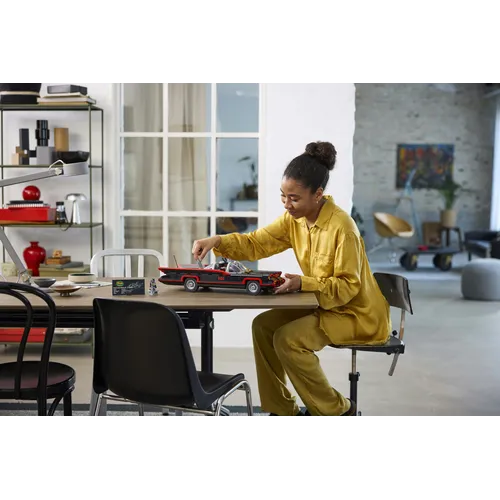 LEGO DC 76328 Batman: Batmobile Classic TV...