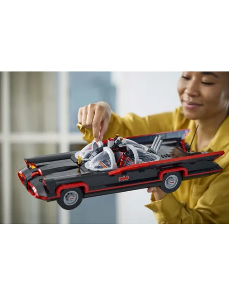 LEGO DC 76328 Batman: Batmobile Classic TV Series, Kit Modellismo da Collezione per Adulti, Idea Regalo Fan del Supereroe