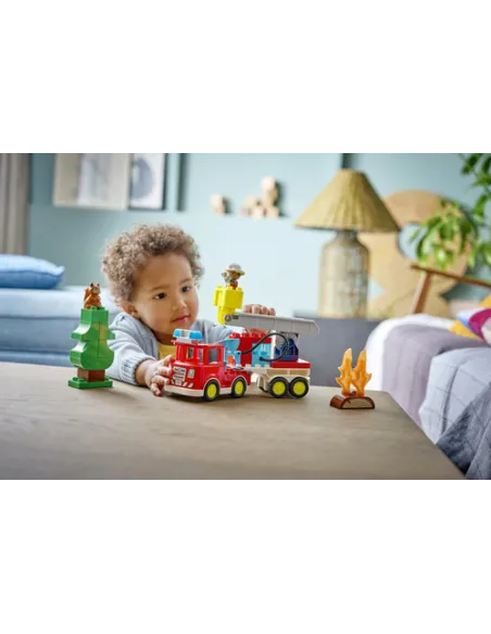 LEGO DUPLO 10473 Autopompa con Manichetta e Pompiere, Gioco Didattico per la Motricità Fine con Camion e Personaggio per 2+