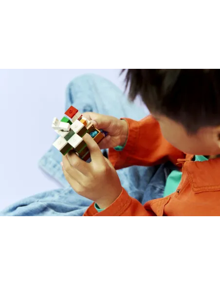 LEGO Minecraft 21583 Avventura di Steve nella Taiga, Giocattolo con Minifigure di Steve e Spada di Diamante, Regalo Gamer 6+