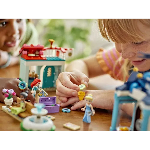 LEGO Disney Princess 43246 l'Avventura al...