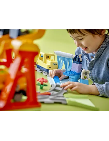 LEGO DUPLO 10428 Grande Treno Comunitario Interattivo, Giochi per Bambini e Bambine 3+ con Treno Push&Go, Regali Educativi