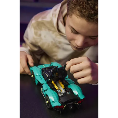 LEGO Technic 42208 Aston Martin Valkyrie,...