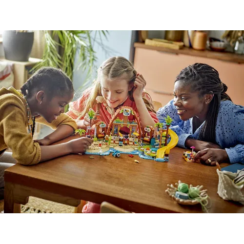 LEGO Friends 42673 Vacanza al Beach Resort,...