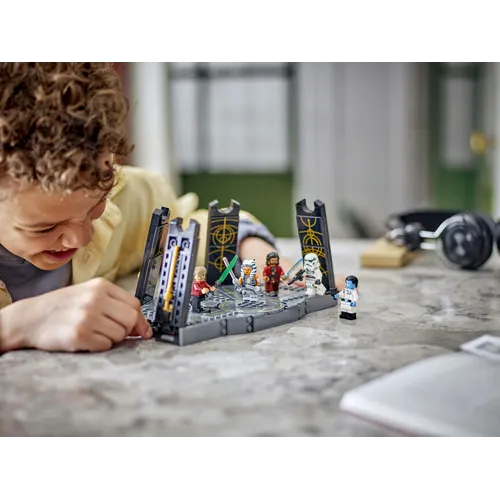 LEGO Star Wars 75385 Duello su Peridea di...