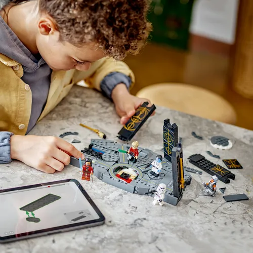 LEGO Star Wars 75385 Duello su Peridea di...
