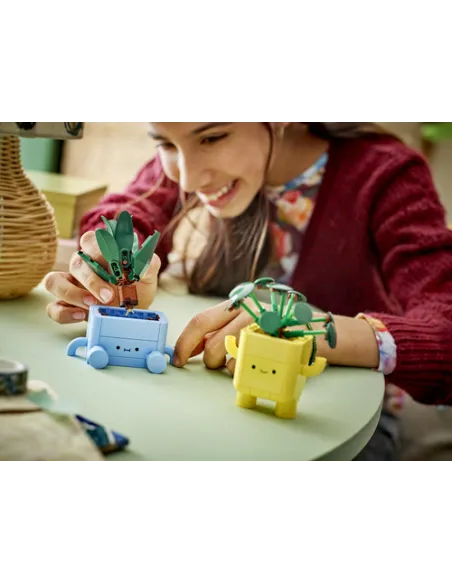 LEGO Botanicals Piantine felici
