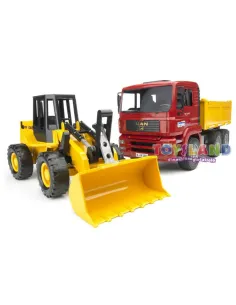 AUTOCARRO CON CASSONE RIBALTABILE MAN TGA ED ESCAVATORE...